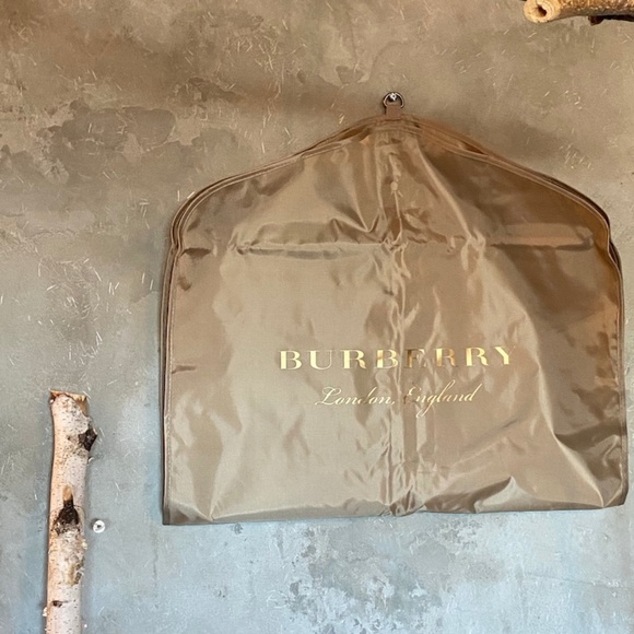 burberry coat dust bag